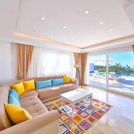 Oezge Villa Kaş