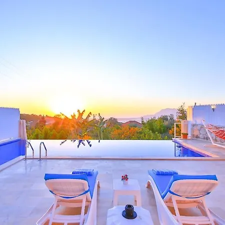 Oezge Villa Kaş